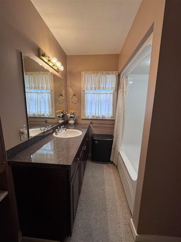 833 Kenneth Street, Wyoming, MI 49509
