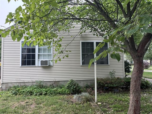 833 Kenneth Street, Wyoming, MI 49509