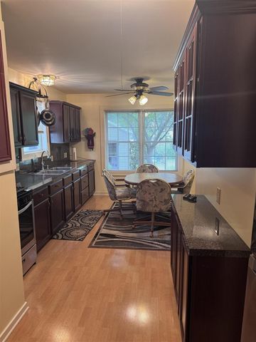 833 Kenneth Street, Wyoming, MI 49509