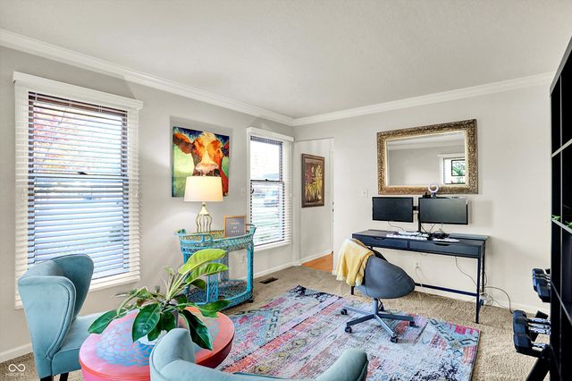 1515 Secretariat Lane, Indianapolis, IN 46217