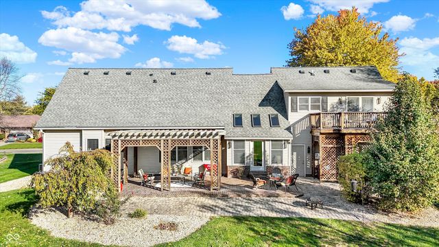 1515 Secretariat Lane, Indianapolis, IN 46217