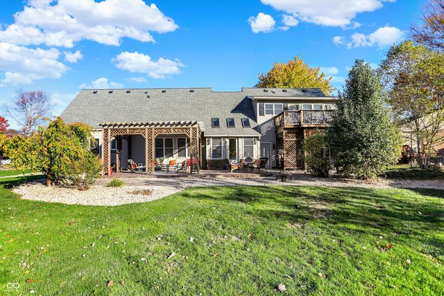 1515 Secretariat Lane, Indianapolis, IN 46217