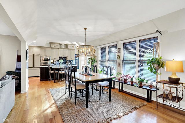 1515 Secretariat Lane, Indianapolis, IN 46217