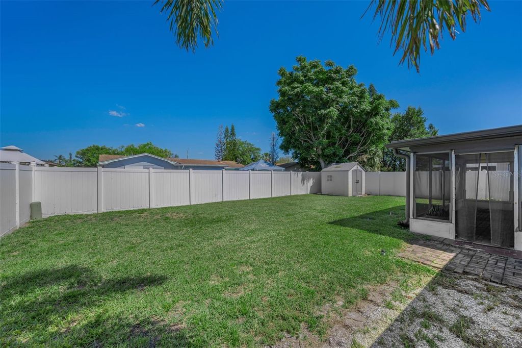 Image 27 of property listing at 1184 CHELSEA LANE, Holiday, FL 34691