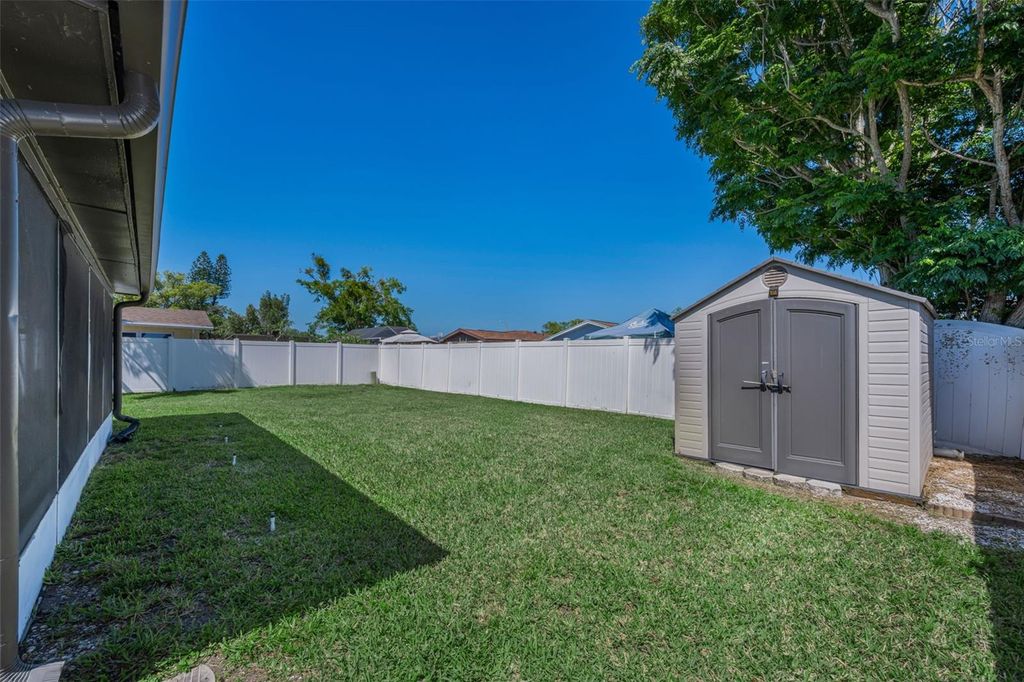 Image 30 of property listing at 1184 CHELSEA LANE, Holiday, FL 34691