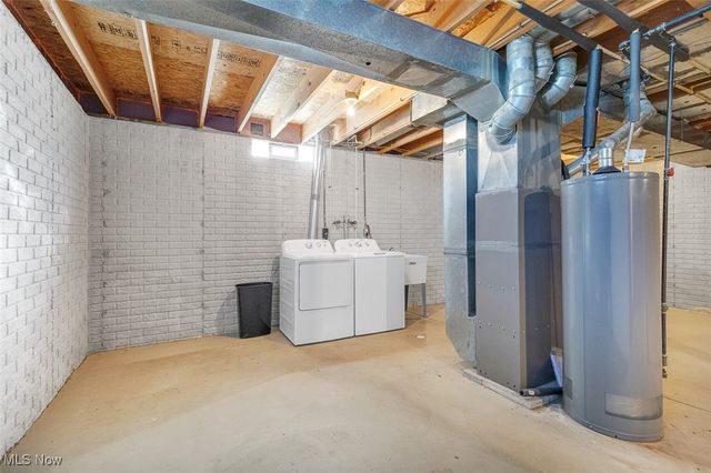 2427 E 63rd Street, Cleveland, OH 44104