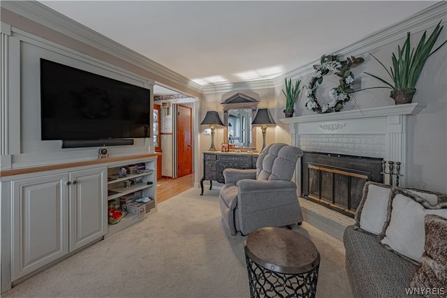 6113 Kies Avenue, Niagara Falls, NY 14304