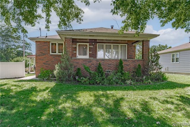 6113 Kies Avenue, Niagara Falls, NY 14304