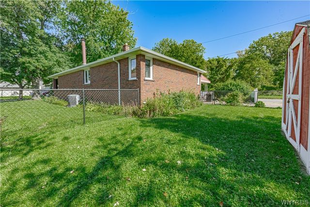 6113 Kies Avenue, Niagara Falls, NY 14304