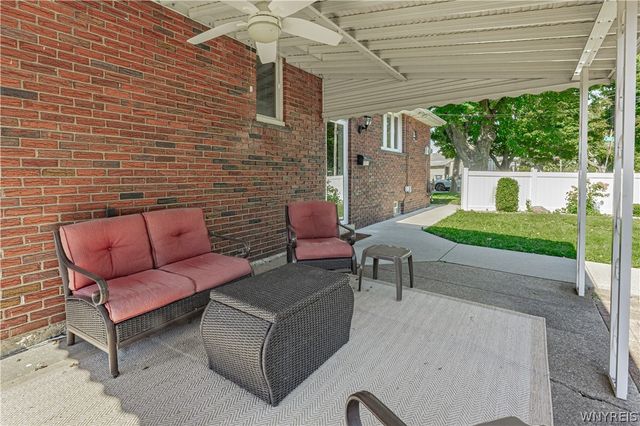 6113 Kies Avenue, Niagara Falls, NY 14304