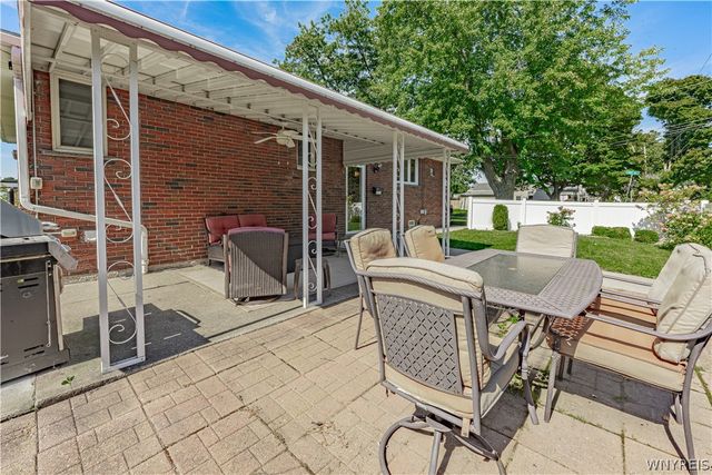 6113 Kies Avenue, Niagara Falls, NY 14304