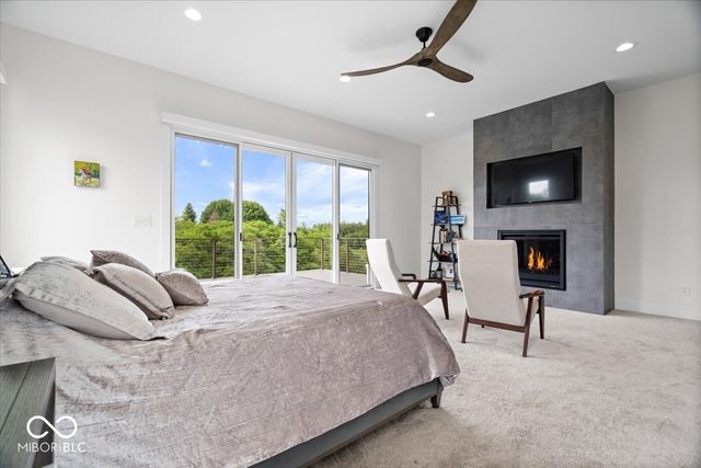 10773 Harbor Bay Drive, Fortville, IN 46040