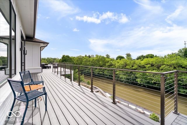 10773 Harbor Bay Drive, Fortville, IN 46040