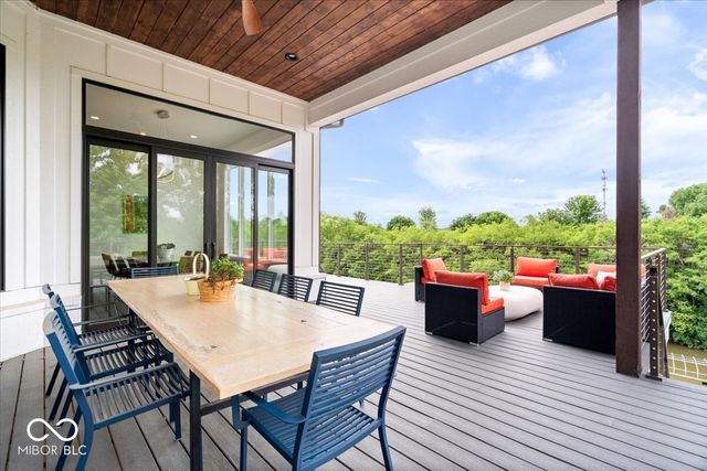 10773 Harbor Bay Drive, Fortville, IN 46040