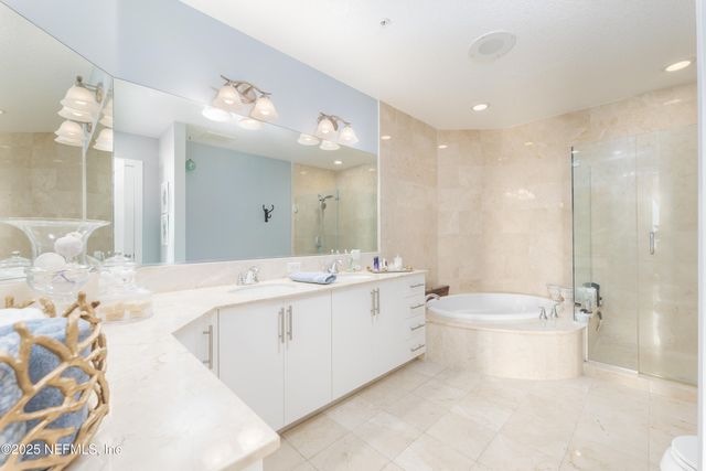 1431 RIVERPLACE Boulevard 2506, Jacksonville, FL 32207