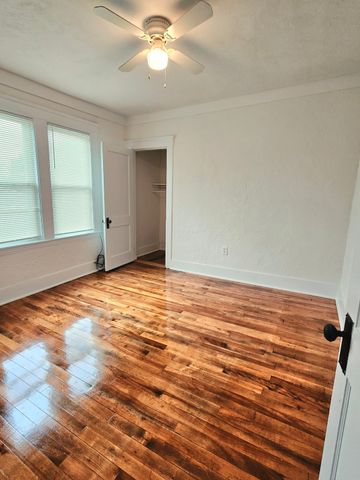2 Village St 3, Worcester, MA 01604