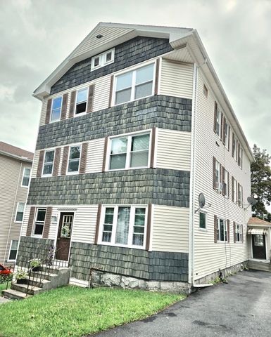 2 Village St 3, Worcester, MA 01604