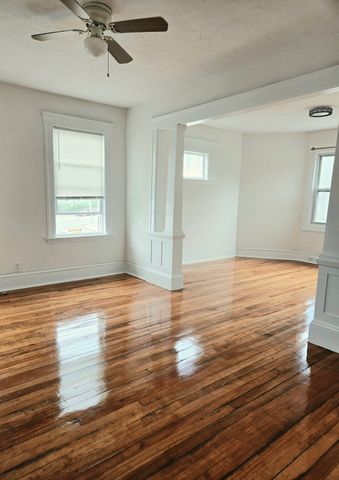 2 Village St 3, Worcester, MA 01604