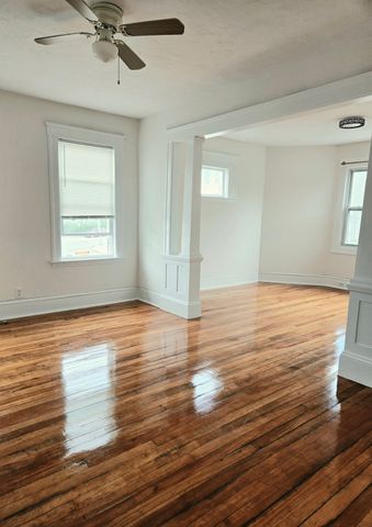 2 Village St 3, Worcester, MA 01604