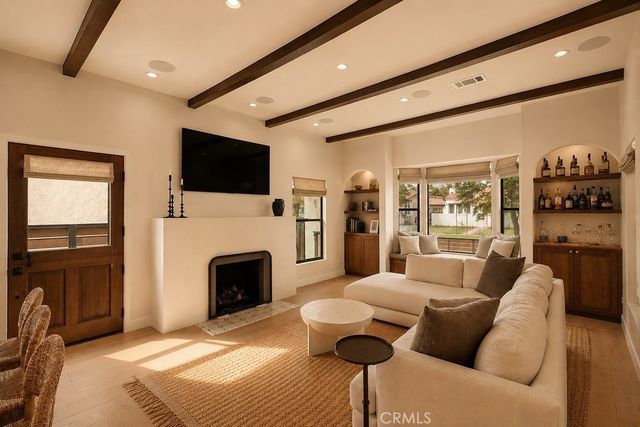 4247 7th Avenue, Los Angeles, CA 90008