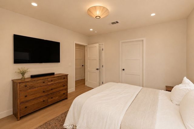 4247 7th Avenue, Los Angeles, CA 90008