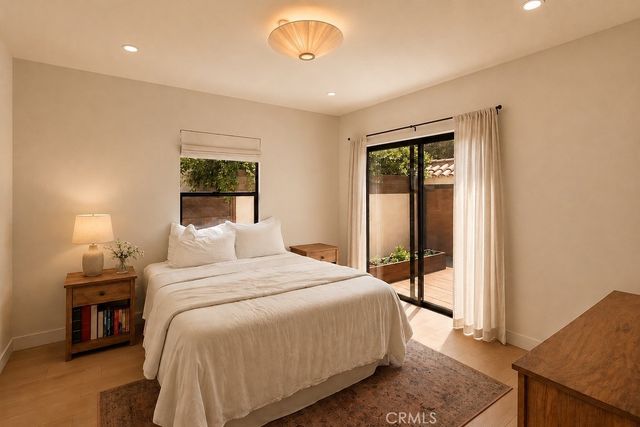 4247 7th Avenue, Los Angeles, CA 90008