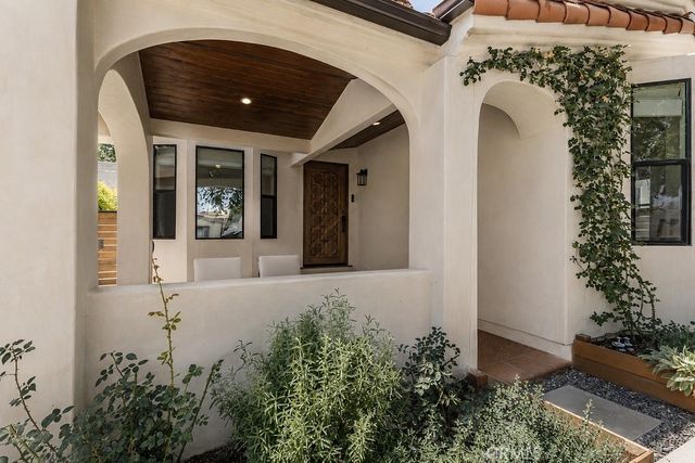 4247 7th Avenue, Los Angeles, CA 90008