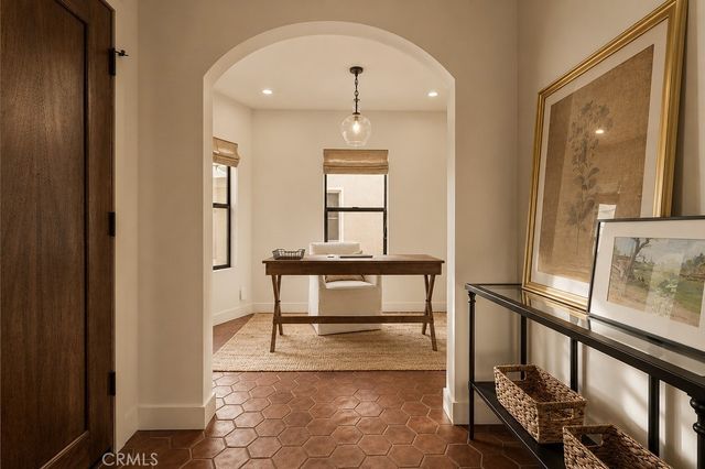4247 7th Avenue, Los Angeles, CA 90008