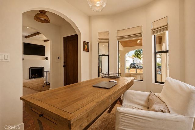 4247 7th Avenue, Los Angeles, CA 90008