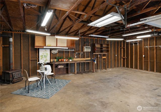 9219 30th Avenue SW, Seattle, WA 98126