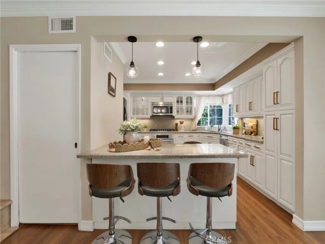 500 Via Providencia, Burbank, CA 91501