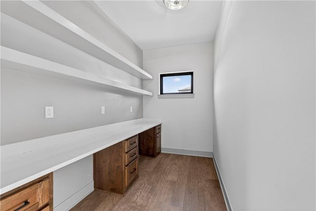 2704 NE Amanda Lane, Blue Springs, MO 64029