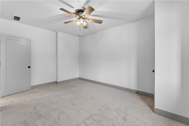 2704 NE Amanda Lane, Blue Springs, MO 64029