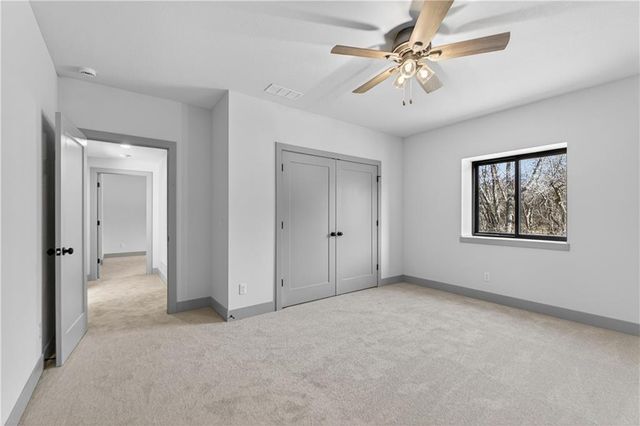 2704 NE Amanda Lane, Blue Springs, MO 64029