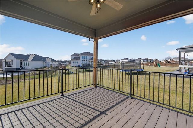 2704 NE Amanda Lane, Blue Springs, MO 64029