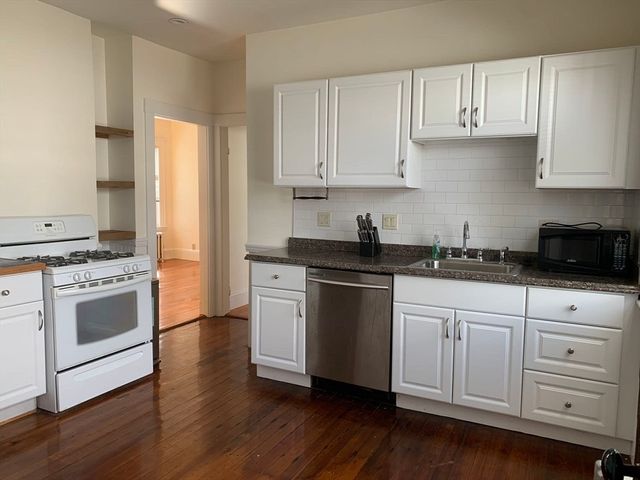 52 Percival St 3, Boston, MA 02122