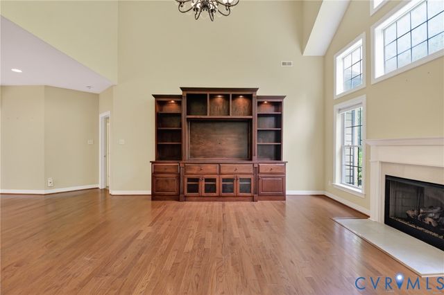 5375 Villa Green Ct, Providence Forge, VA 23140