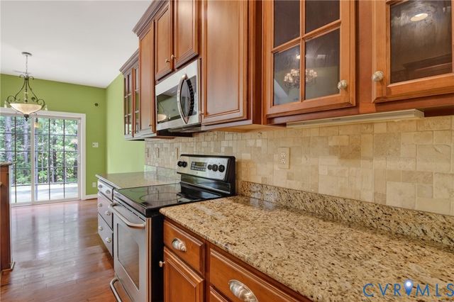 5375 Villa Green Ct, Providence Forge, VA 23140