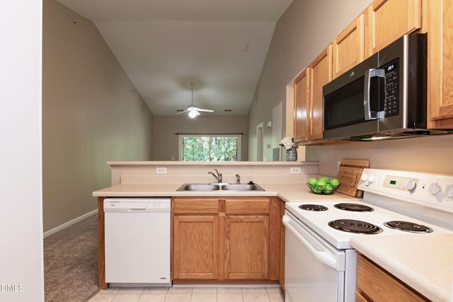 2900 Trailwood Pines Lane 301, Raleigh, NC 27603