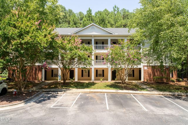 2900 Trailwood Pines Lane 301, Raleigh, NC 27603