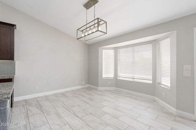 5403 E FARMDALE Avenue, Mesa, AZ 85206