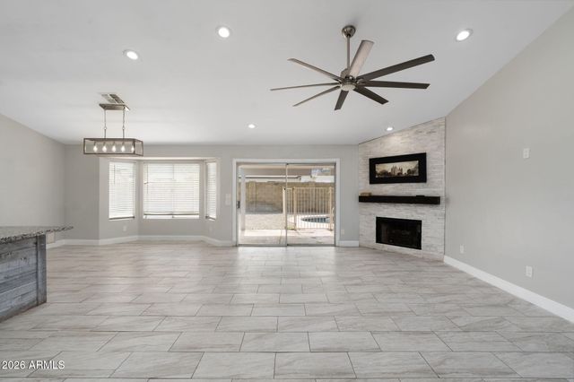 5403 E FARMDALE Avenue, Mesa, AZ 85206