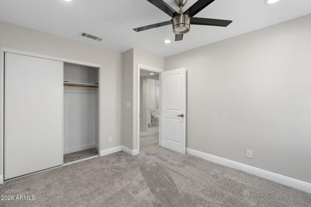 5403 E FARMDALE Avenue, Mesa, AZ 85206