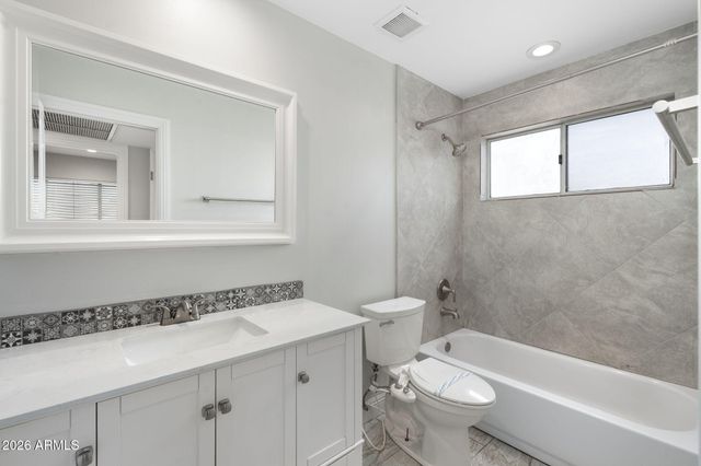 5403 E FARMDALE Avenue, Mesa, AZ 85206