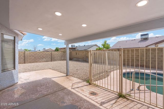 5403 E FARMDALE Avenue, Mesa, AZ 85206