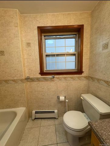 70-50 45TH Avenue 3FL, Woodside, NY 11377