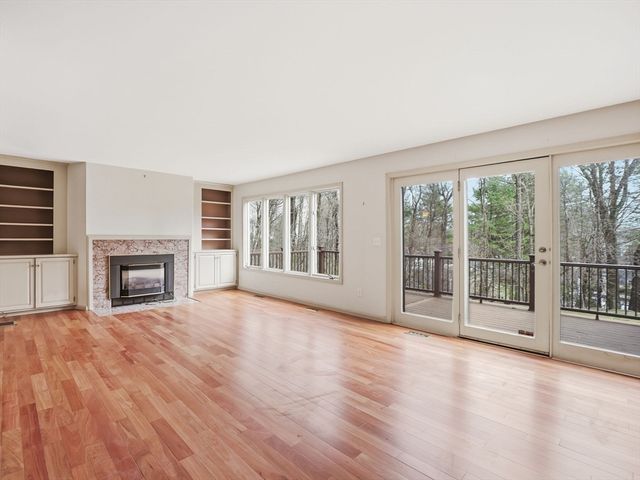 770 Salisbury St 424, Worcester, MA 01609