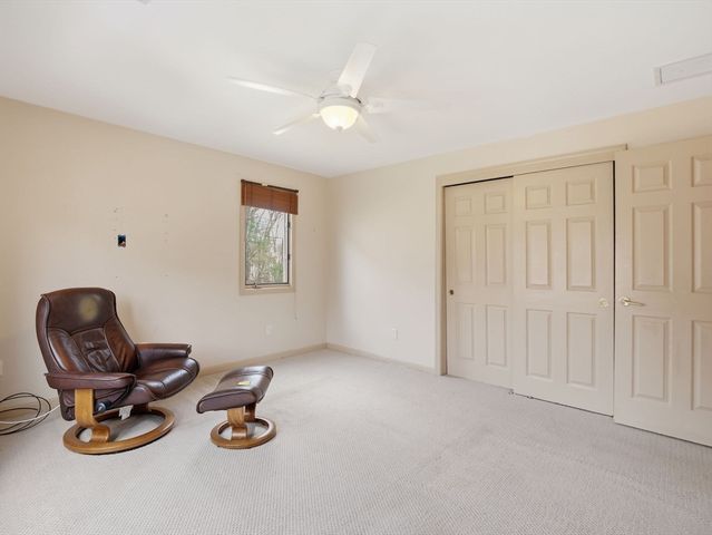 770 Salisbury St 424, Worcester, MA 01609