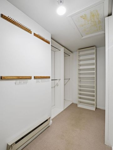 770 Salisbury St 424, Worcester, MA 01609