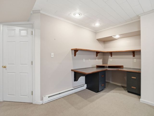 770 Salisbury St 424, Worcester, MA 01609